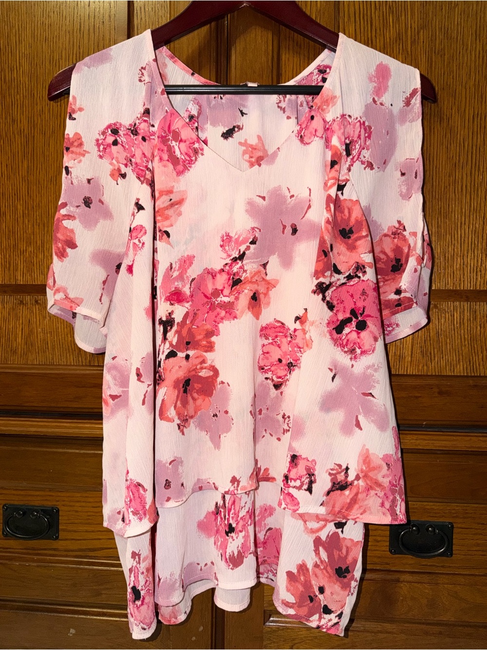 Juicy Couture Floral Cold-Shoulder Blouse Watercolor Tiered Flowy Chiffon Boho